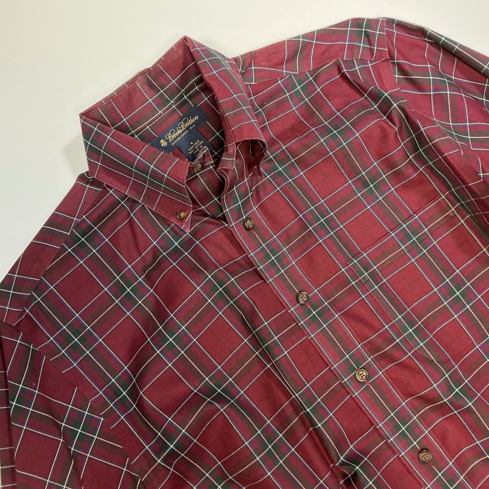 Brooks Brothers Plaid Button Down Shirt‎ Non Iron Cotton Small